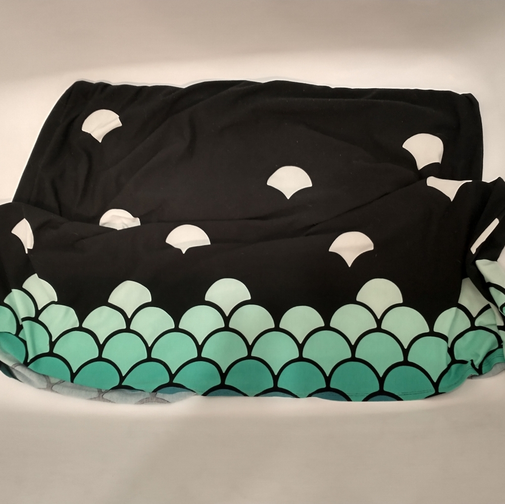 Lularoe Black and Green Scale Mermaid Maxi